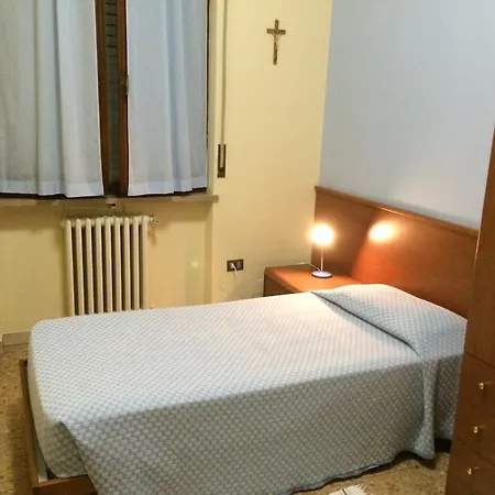 Casa San Zeno - Istituto Salesiano Guest house